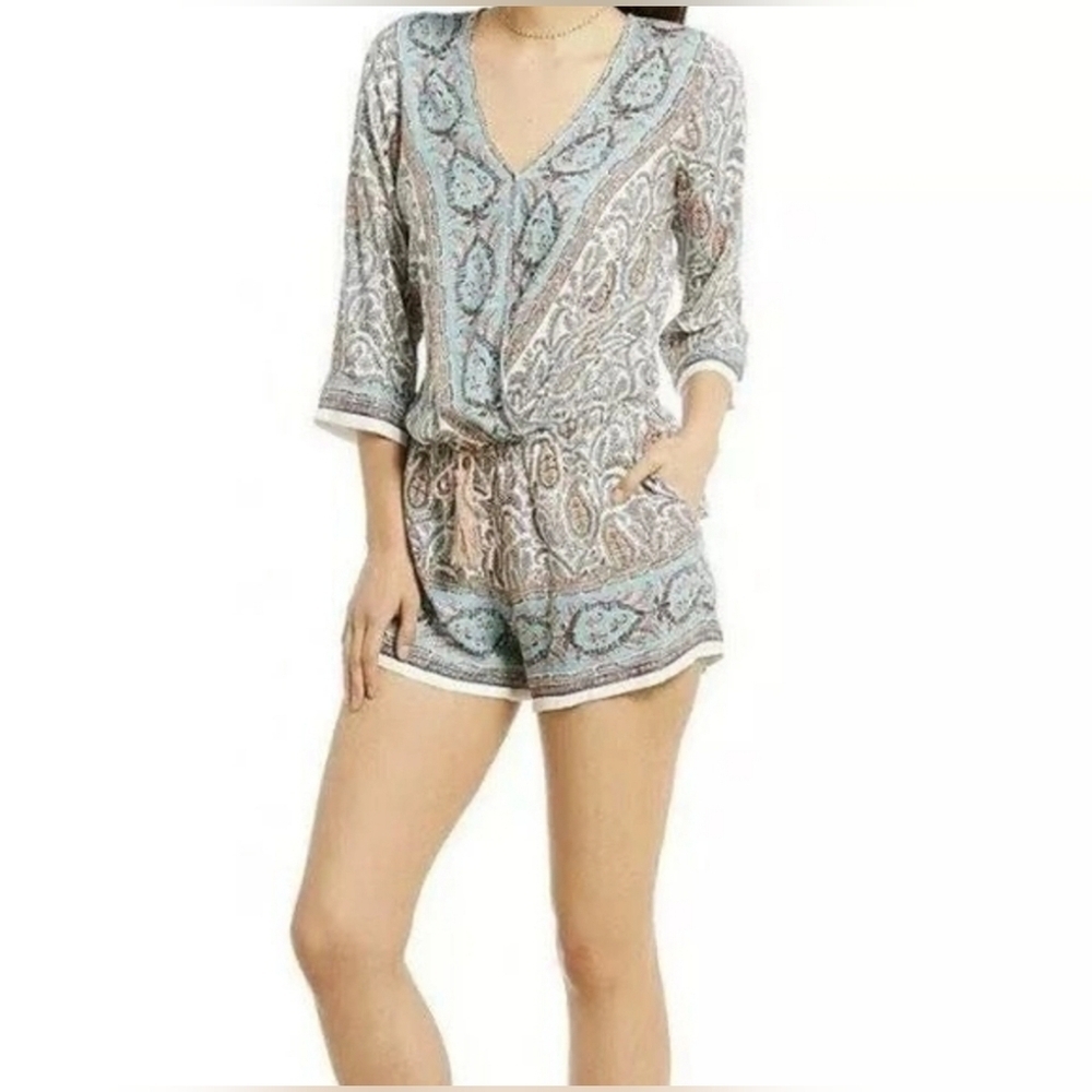 Chelsea & Violet Paisley bohemian surplice romper with‎ elastic waist Womens L